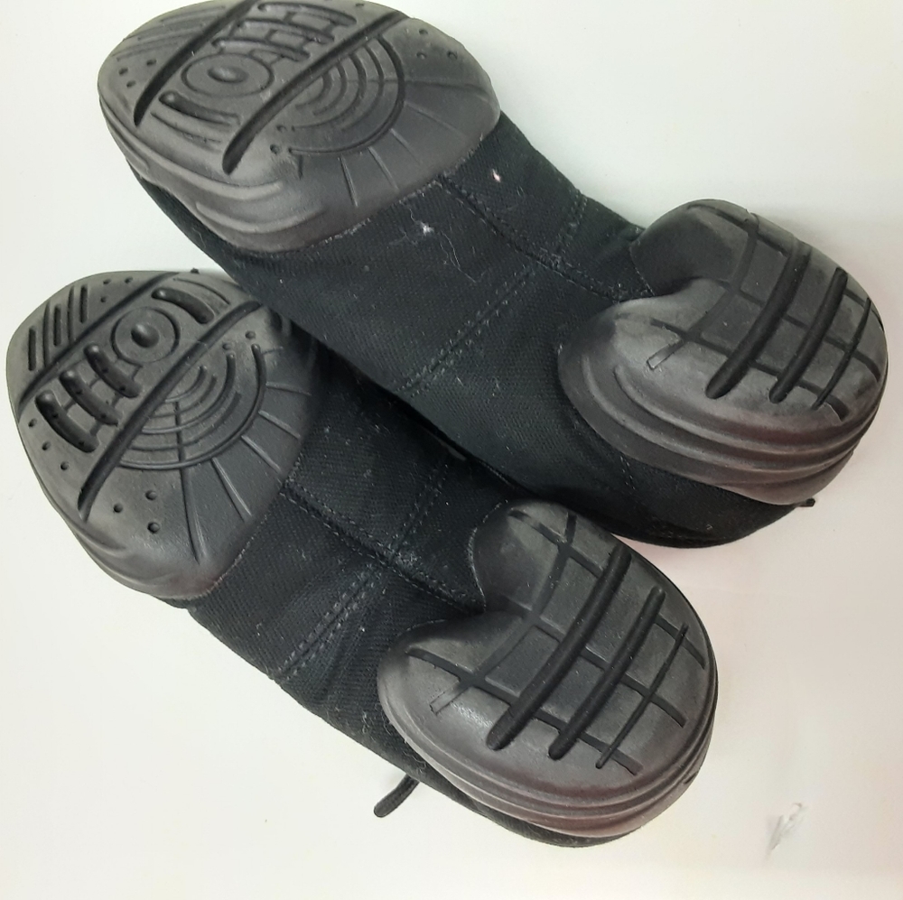 Capezio Girls Black Lace Up Jazz Dance Shoe Sneakers Size 3